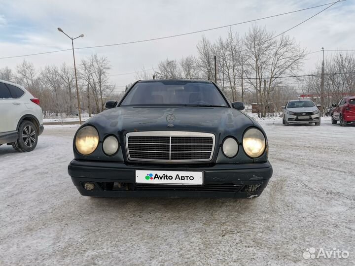 Mercedes-Benz E-класс 2.0 AT, 1998, 444 331 км