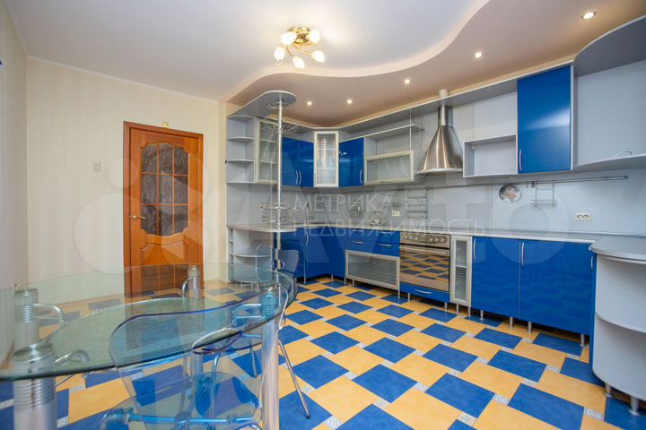 3-к. квартира, 103,2 м², 10/10 эт.