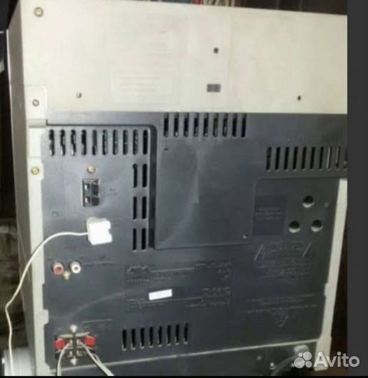 Музыкальный центр