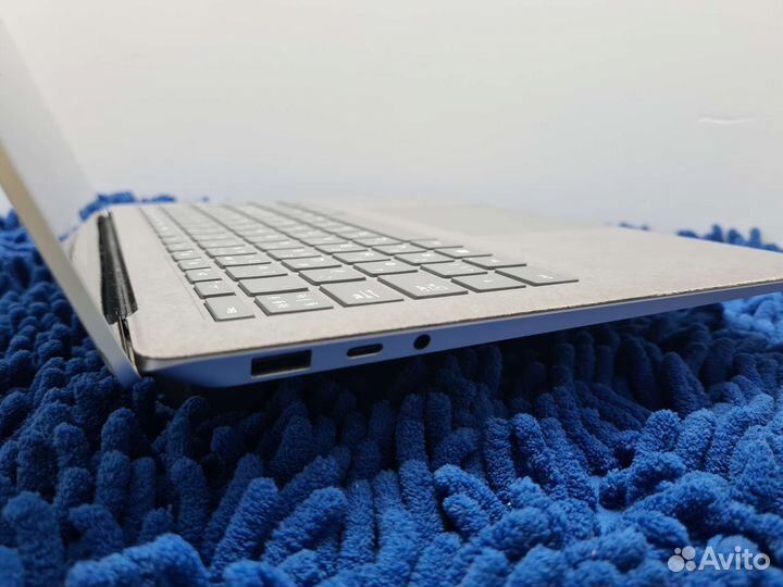 Ноутбук Microsoft Surface Laptop 3 i5 8/256 Touch