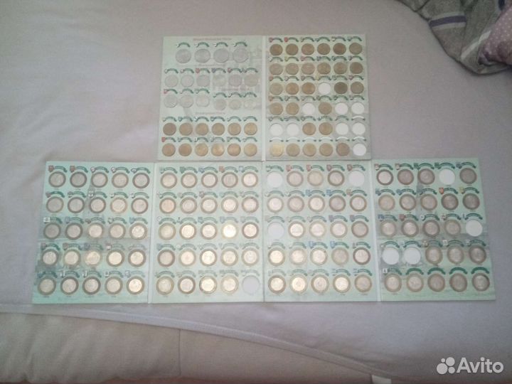 2 альбома монет гвс и биметалл