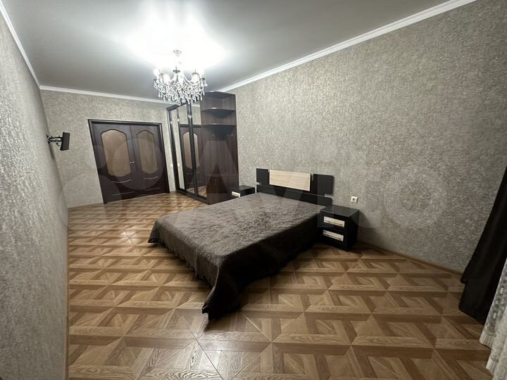 1-к. квартира, 65 м², 2/5 эт.
