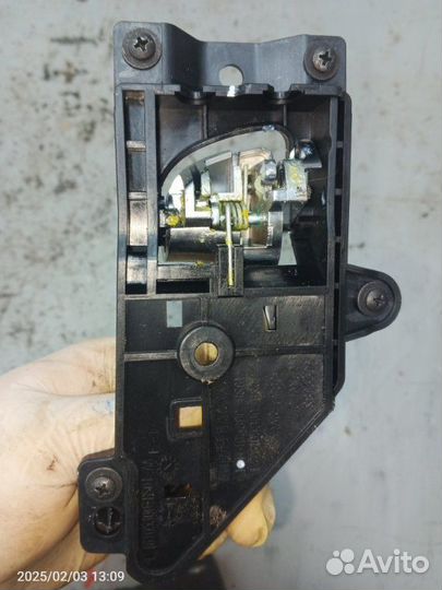 Ручка двери внутренняя передняя левая Changan