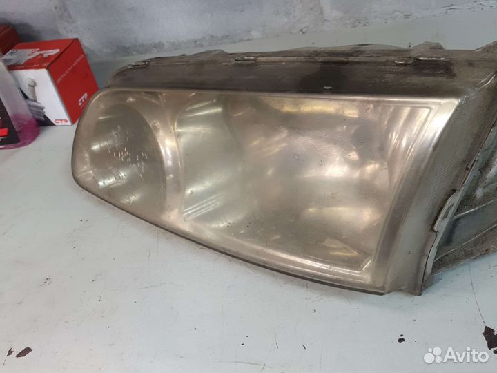 Фара левая хендай старекс 1 h1