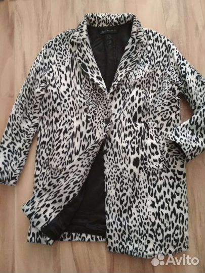 Пальто пиджак zara 42 размер