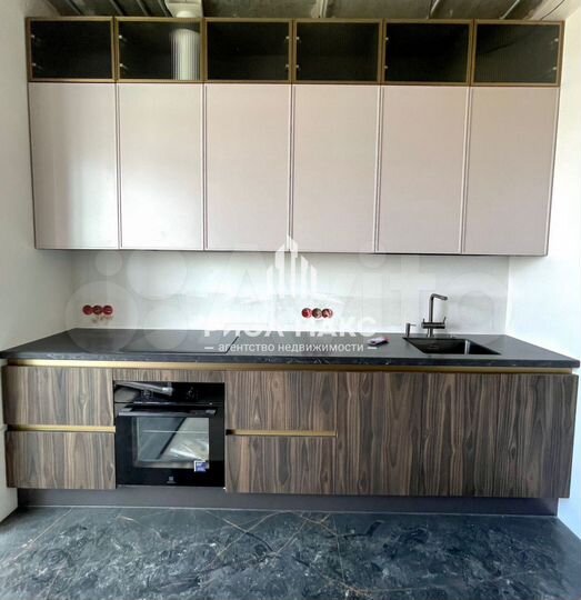 2-к. квартира, 72 м², 15/16 эт.