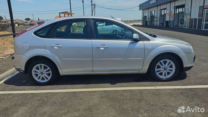 Ford Focus 1.6 МТ, 2006, 162 000 км