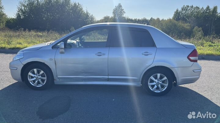 Nissan Tiida 1.6 AT, 2012, 130 000 км