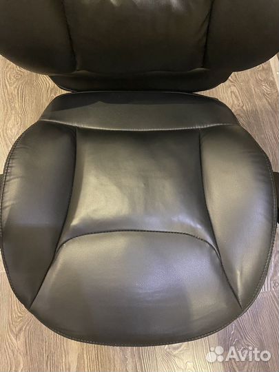 Компьютерное кресло