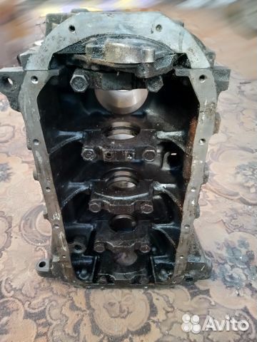 Блок двигателя