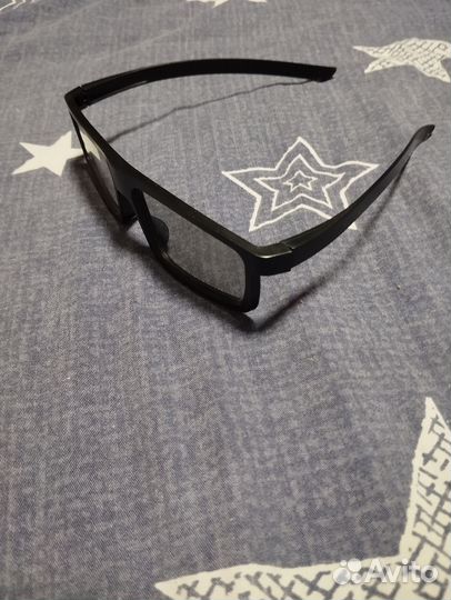 Продам три 3d очки
