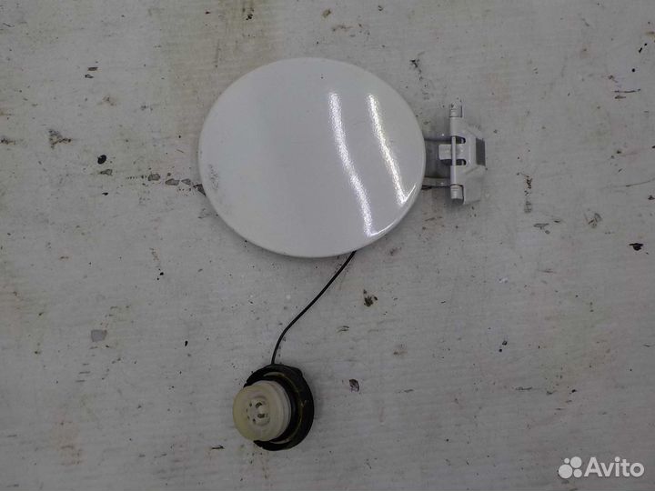 Лючок бензобака mazda 3 BL