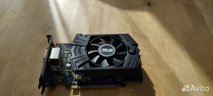 Видеокарта 2 gb GTX 750 TI asus