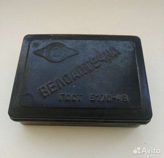 Банка чайная и велоаптечка 1949г