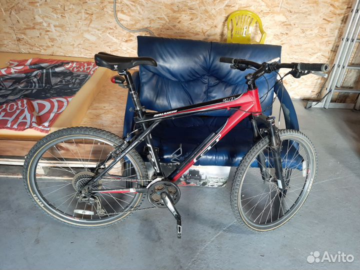 Велосипед Gt avalanche 2.0