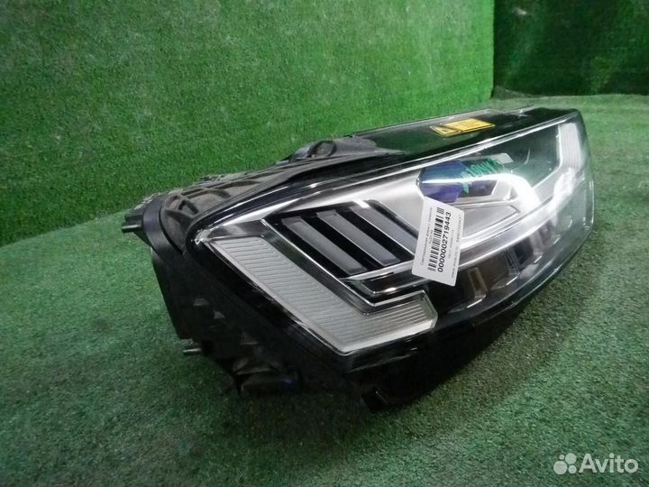 Фара правая Audi A8/S8