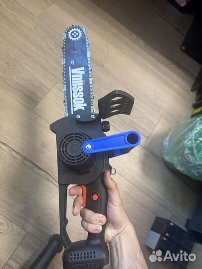 Цепные пилы аккумуляторные