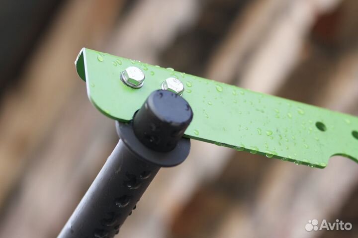 Турник настенный