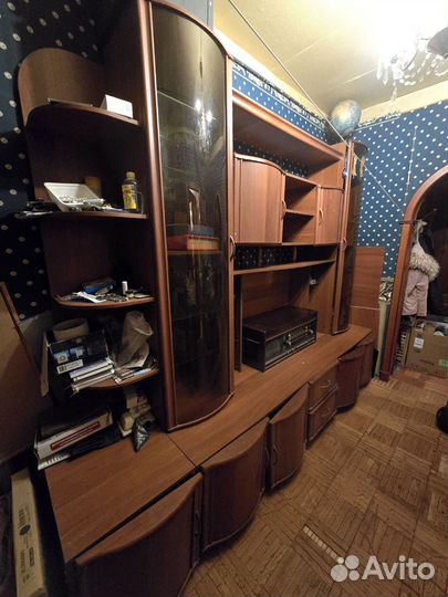 Шкафы и стенки бу