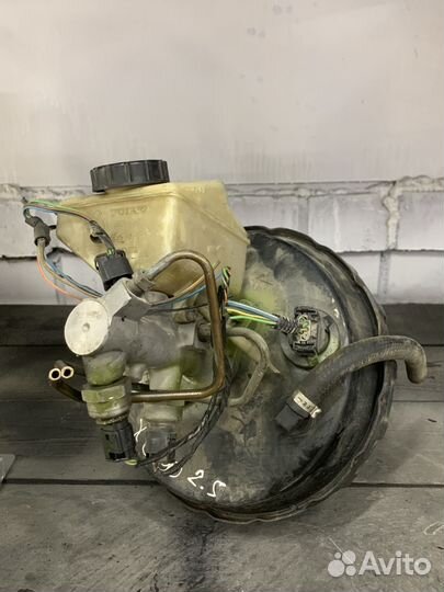 Вакуумный усилитель тормозов Volvo XC90 2.5