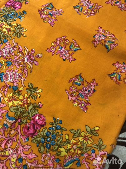 Павлопасадская шаль Медальоны