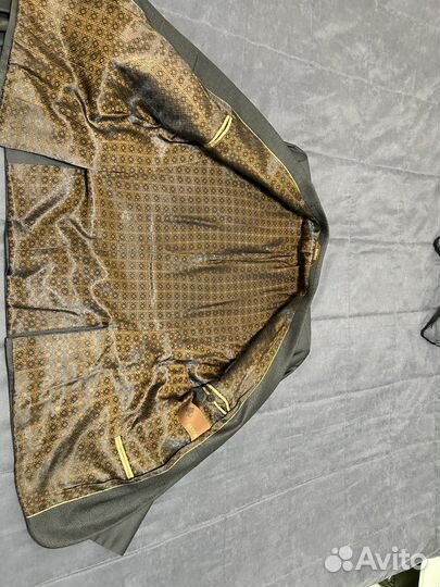 Классический костюм мужской