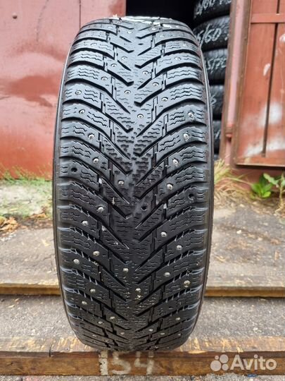 Nokian Tyres Hakkapeliitta 8 205/60 R16 92T