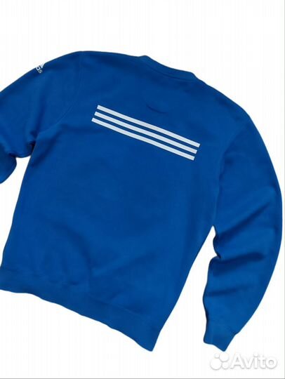 Свитшот Adidas Essentials лого на спине (М-L)