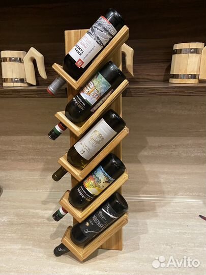 Держатель бутылок настенный