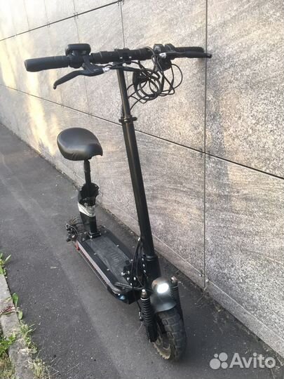 White Siberia Luna электросамокат