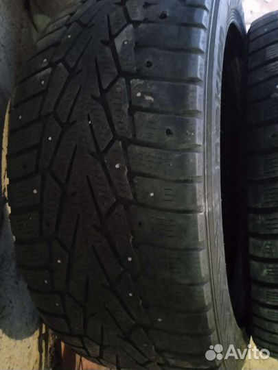 Nokian Tyres Hakkapeliitta 7 225/50 R17 94T