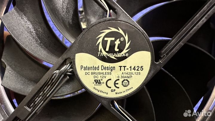 Комплект вентиляторов Thermaltake Riing 14 LED RGB