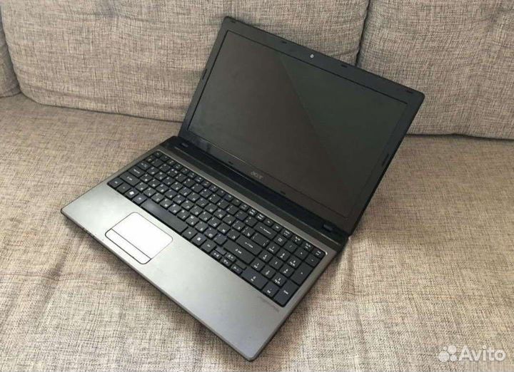 Ноутбук 15.6/SSD/A8-4500m 4ядра/две карты/озу 4гб