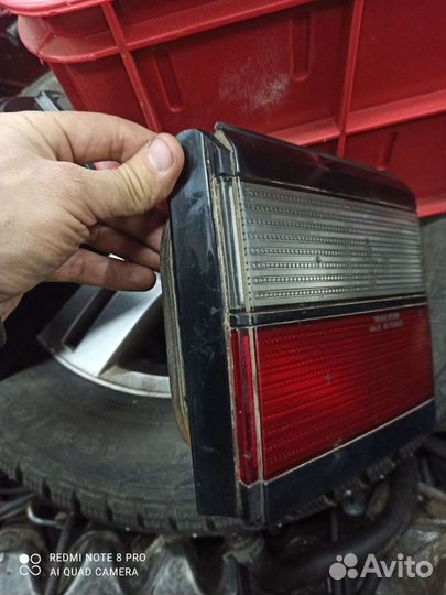 Пассат В3 (универсал) Фонарь правый (333 945)