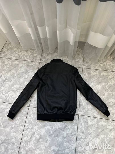 Кожаная куртка детская 140