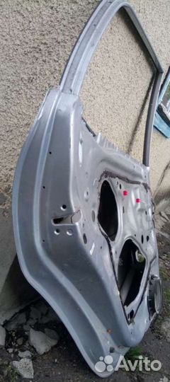 Дверь задняя левая от Toyota Auris