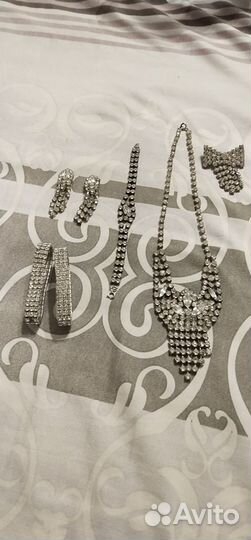 Комплект украшений женский