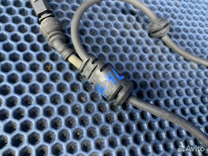 Проводка переднего датчика abs Volkswagen Touareg