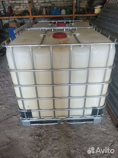 Еврокуб, пластиковые бочки