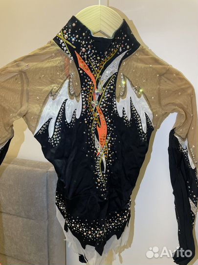 Купальник по художественной гимнастике