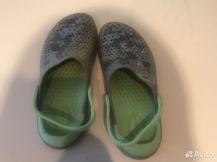Сланцы детские crocs