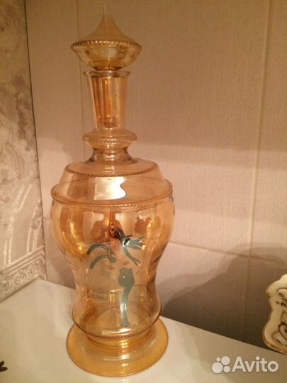 Графин выдувной олень