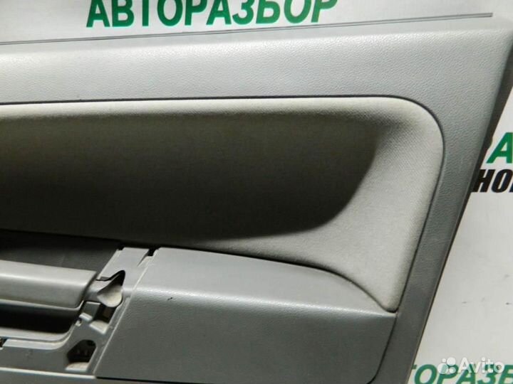 Обшивка двери передней правой для Ford Fusion 200