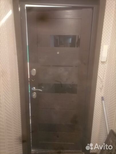 Дверь входная железная бу