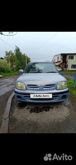 Nissan March 1.0 AT, 2000, 200 000 км