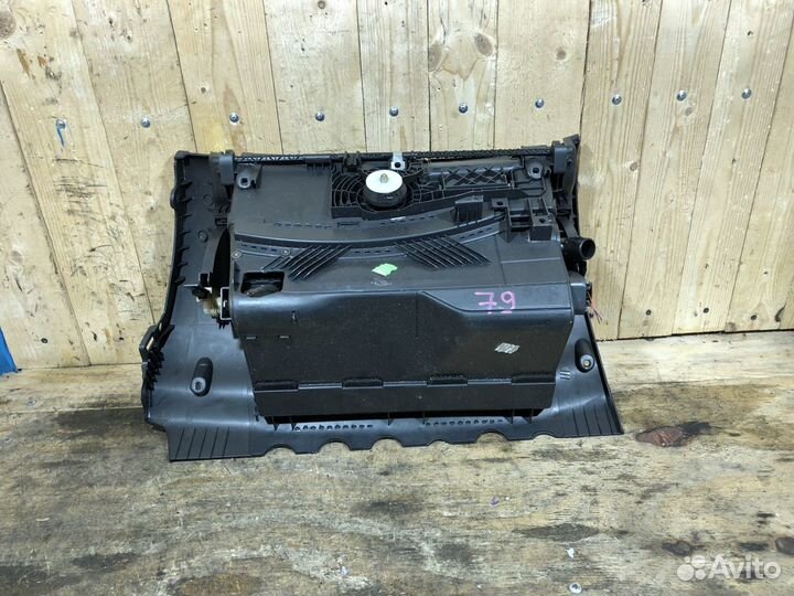 Бардачок Skoda Octavia A5 №2