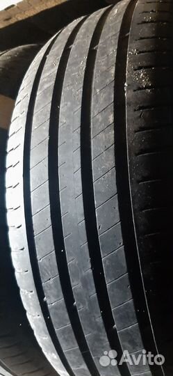 Michelin Latitude Sport 3 235/60 R17