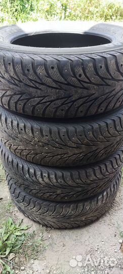 Yokohama Ice Guard Stud IG55 235/65 R17