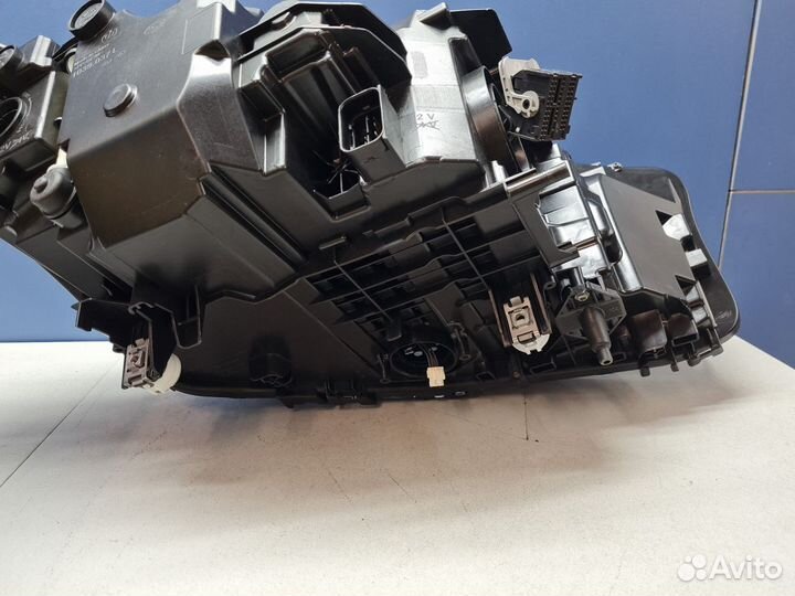 Фара левая BMW 5 G30 F90 2016