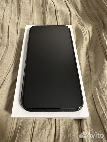 Телефон iPhone 11 128 gb